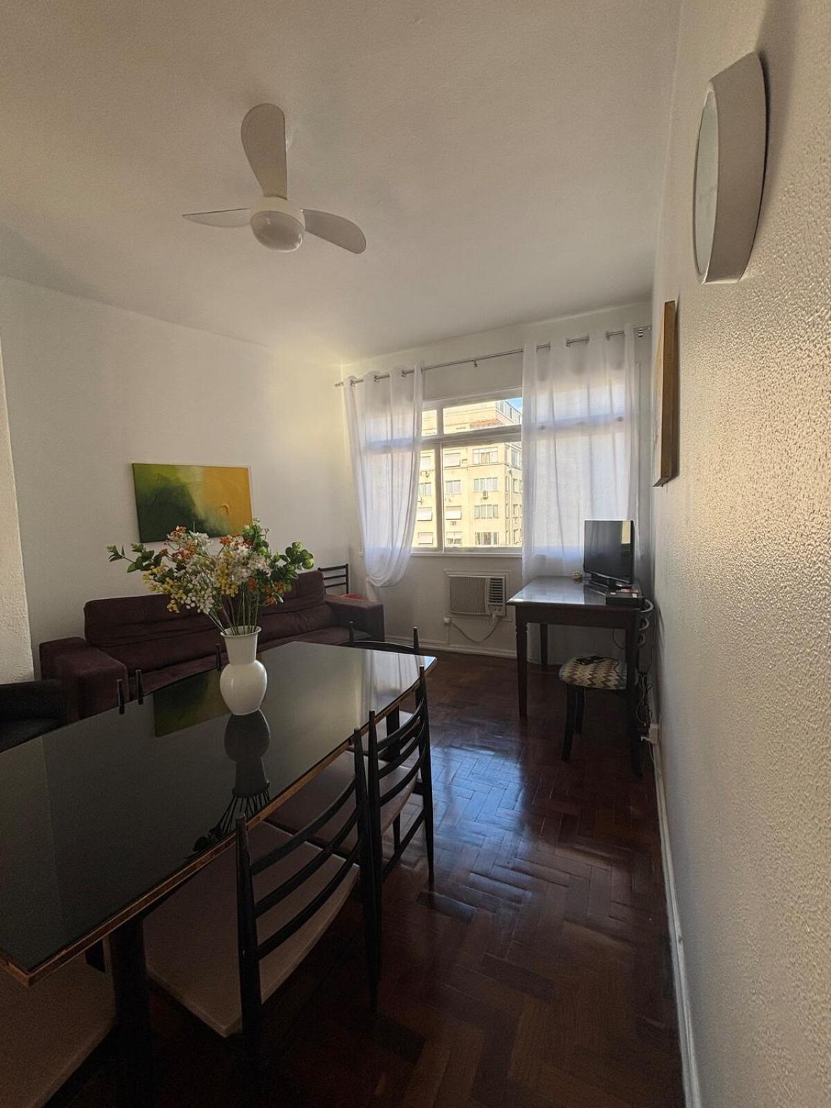 2 Bedroom With Copacabana View Apartamento Río de Janeiro